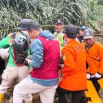 Tim SAR Gabungan Hingga Saat ini Masih Melakukan Pencarian 27 Warga yang Hilang Akibat Bencana Tanah Longsor di Desa Pandanarum Banjarnegara