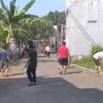 Semangat Gotong Royong Sambut HUT ke-81 RI, Warga Depok I RT 06 Pedurungan Tengah Percantik Lingkungan hingga Malam Hari